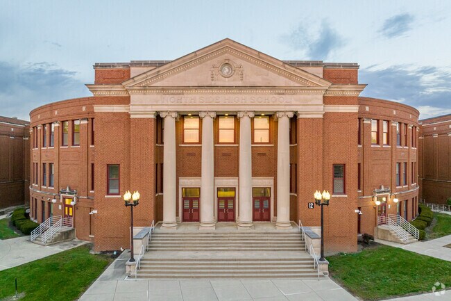 North Side High School is a secondary school in the Fort Wayne school system.