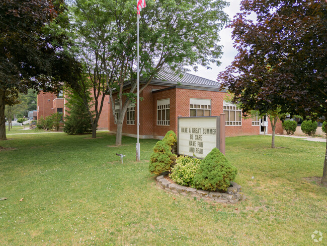 Sacandaga Elementary School is known to always encourage children's education even after school.