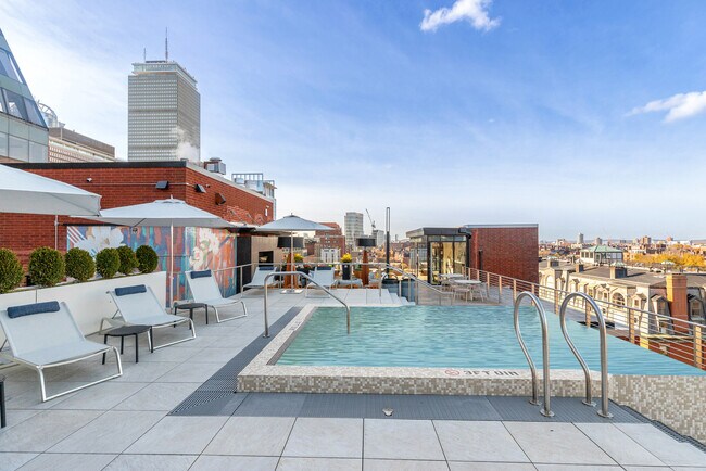 25 Exeter St unit 612, Boston, MA 02116 - photo 3