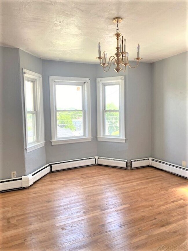 74 Veazie St unit 2, Providence, RI 02908 - photo 6