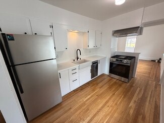 685 28th St, Oakland, CA 94609