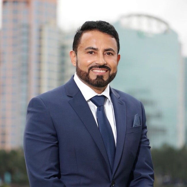 Agent Photo