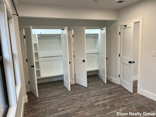 42 Radnor Rd unit 2, Brighton, MA 02135 - photo 5