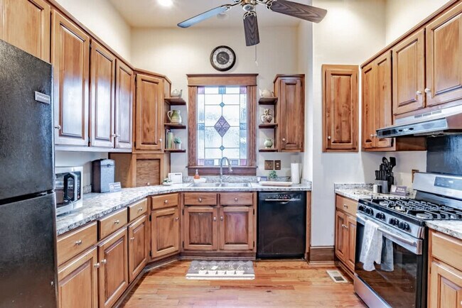 1754 Hunter Ave unit ID1043550P, Mobile, AL 36604 - photo 3