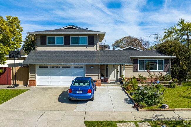 Homes in Glenmoor can have wide driveways for ample parking as well as garages.