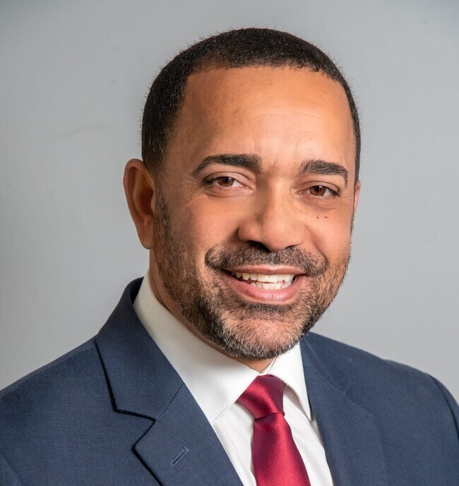 Julio Torres