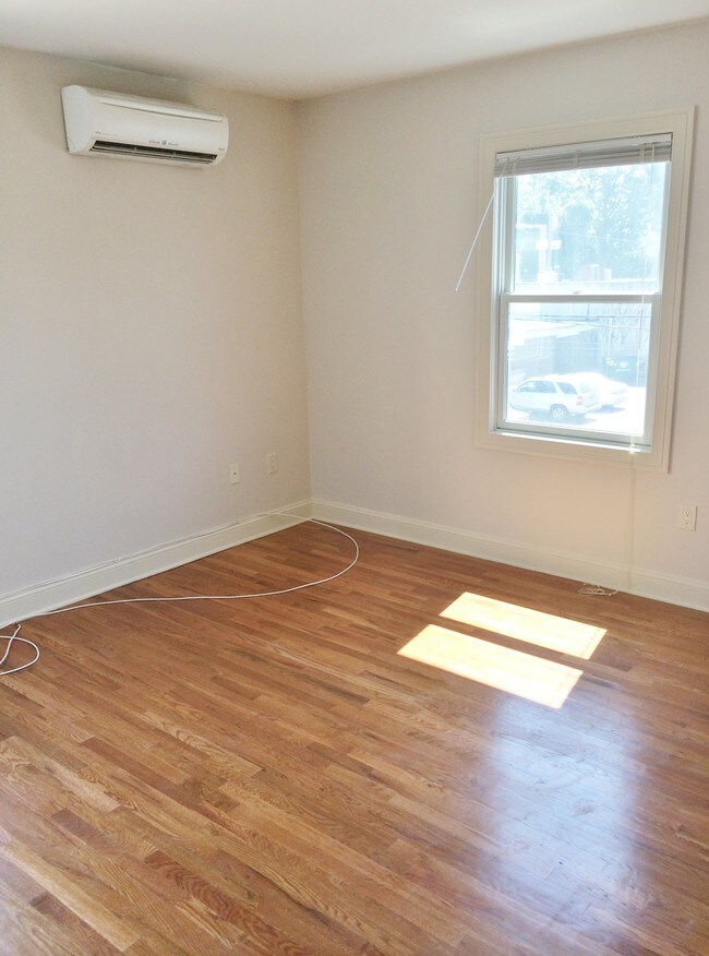 2450 Lemoine Ave unit A, Fort Lee, NJ 07024 - photo 3