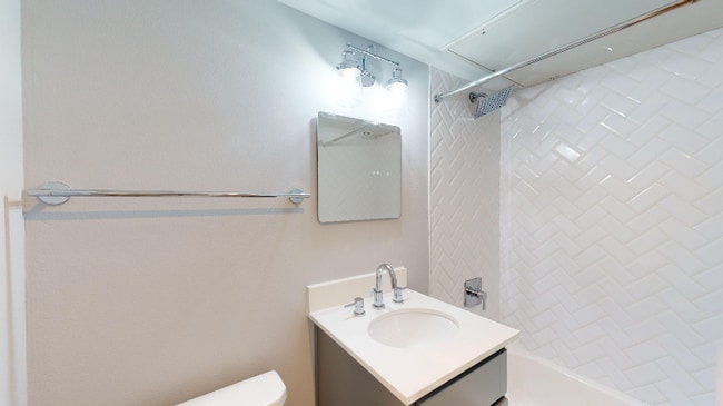 4400 San Jacinto St unit 104, Dallas, TX 75204 - photo 7