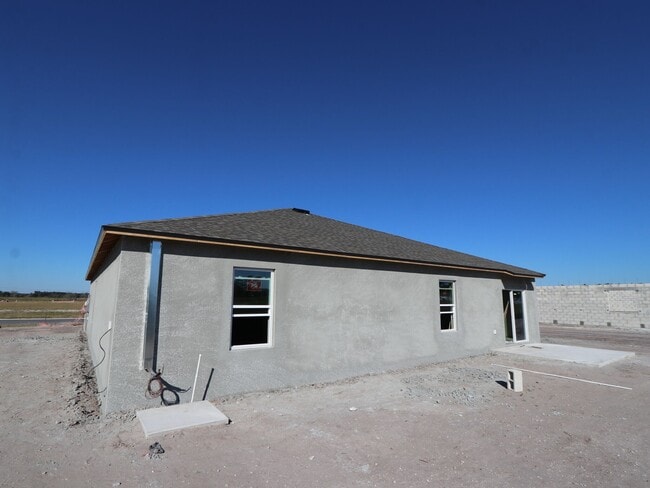 8467 Fox Den Cove, Lakeland, FL 33810 - photo 2