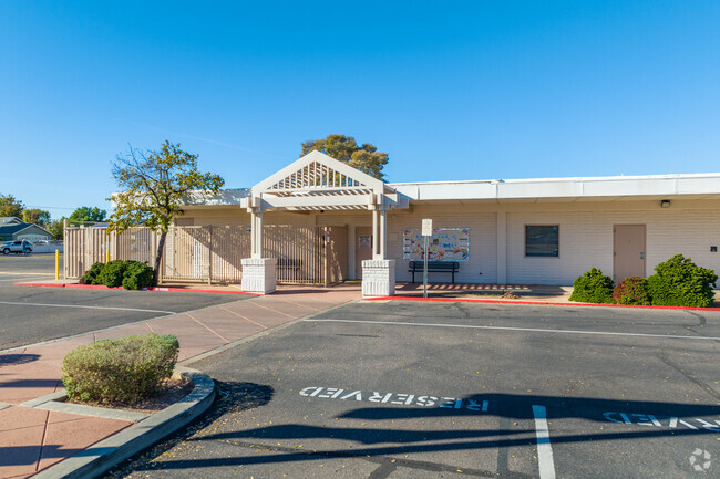 At Holmes Elementary, Mesa's youth embark on exciting educational adventures.