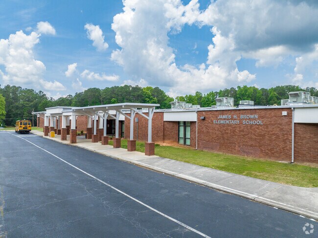 Brown Elementary School was founded in 1975 and is located in the Clayton County Area.
