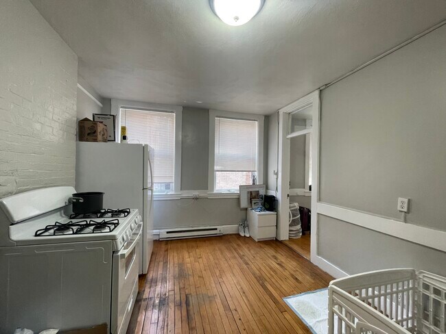 161 Endicott St unit 3R, Boston, MA 02113 - photo 4