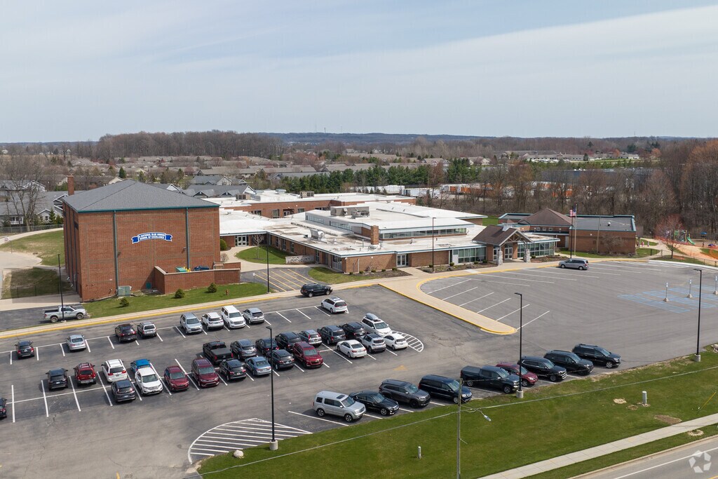 The Brown Elementary Schools serves young students in grades K-5 in Bryon Center, MI.