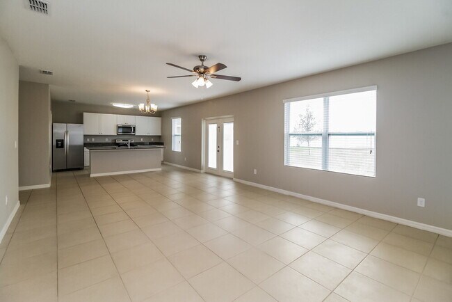 3459 Landing View, Tavares, FL 32778 - photo 4