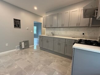 224 Billings Rd Unit 224, Quincy, MA 02170