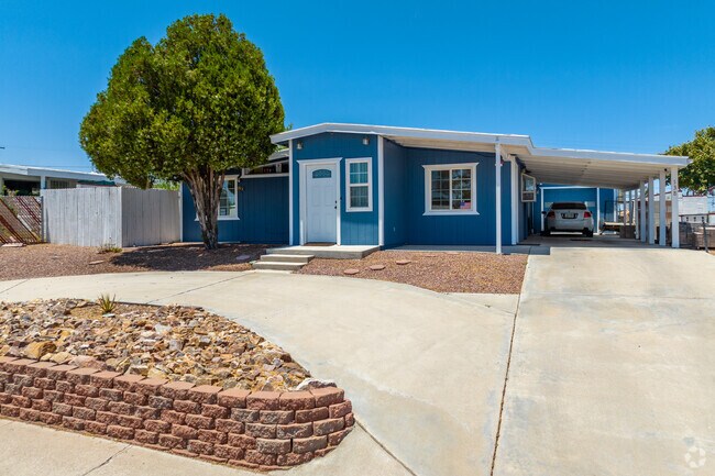 Explore the timeless beauty of our 1980's homes in San Manuel, AZ.