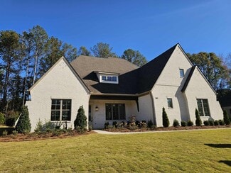 709 Bethesda Ct, Auburn, AL 36830