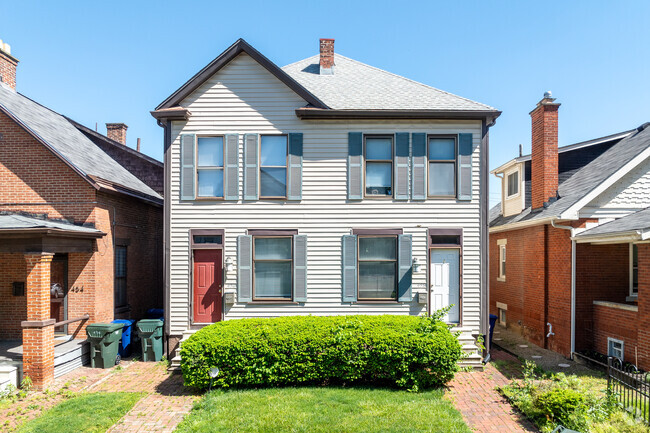 You can find many duplexes in the Schumacher Place neighborhood.