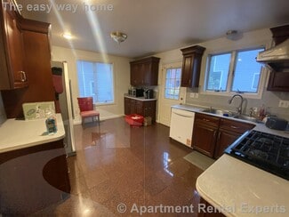 309 Beacon St, Somerville, MA 02143