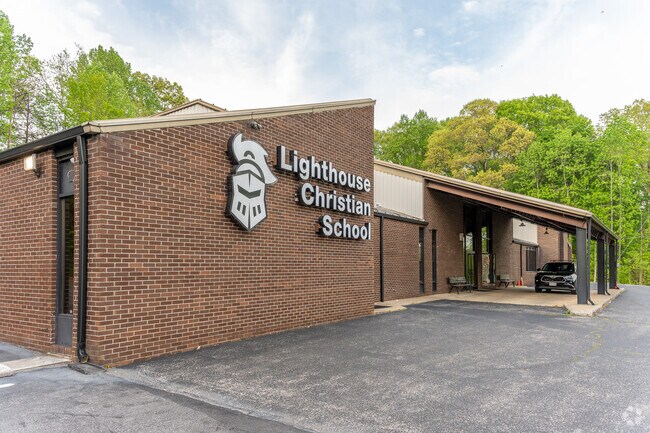 Lighthouse Christian School is a private school in Kingsport.