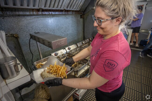 Azalea Park residents can grab the best kraut dog and fries around at Hot Dog Heaven.