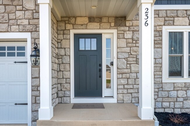 510 Bravery Dr unit 38567486, York, PA 17404 - photo 6