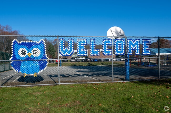 Welcome to the Spring Street School in Shrewsbury.