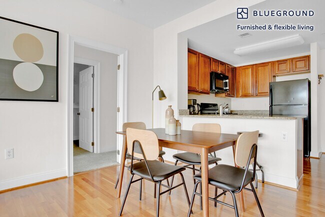 770 5th St NW unit FL11-ID535, Washington, DC 20001 - photo 5