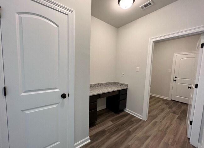 1574 Old Tucson Ave, Zachary, LA 70791 - photo 5