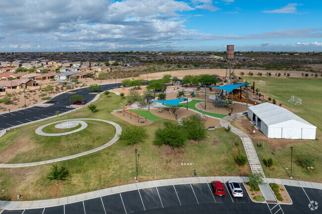 Diamond Community Park at Rocking K is a central meeting place for all residents to enjoy.