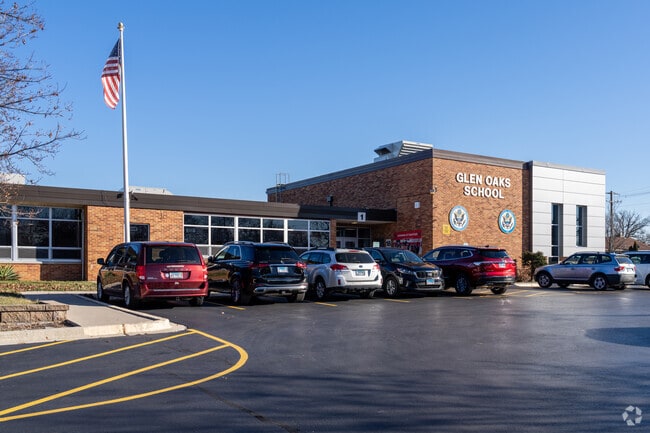 Glen Oaks Elementary School serves approximately 684 students in second to fifth grade.