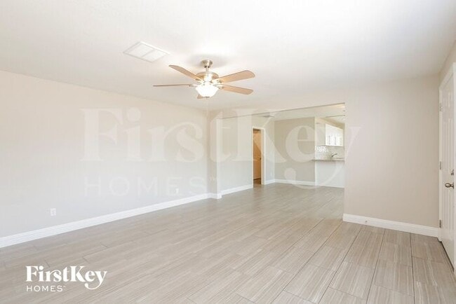 581 National St, Henderson, NV 89015 - photo 3