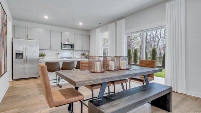 1081 Mourning Cloak Dr, Clarksville, TN 37043 - photo 7