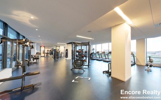 Regatta Riverview Residences unit 3, Cambridge, MA 02141 - photo 7