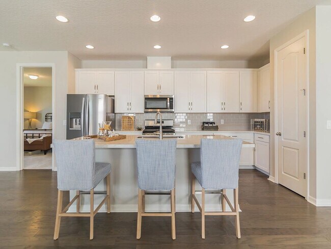 289 Conway Ave unit 36483875, Magnolia Square, FL 34771 - photo 3