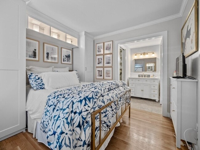 19 Charter St unit 3, Boston, MA 02113 - photo 7