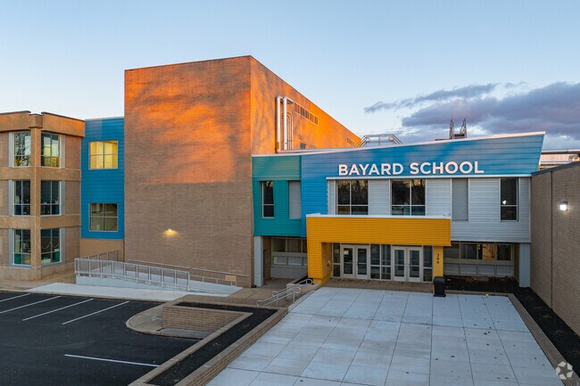 497 students in grades 1-8 attend The Bayard School.