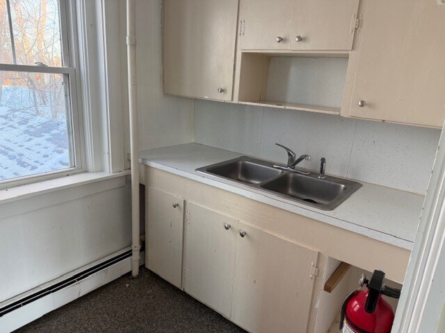 22 Middle St unit 3, Orono, ME 04473 - photo 7