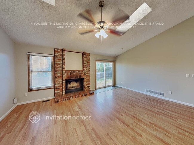 17341 E Wagontrail Pkwy, Aurora, CO 80015 - photo 4