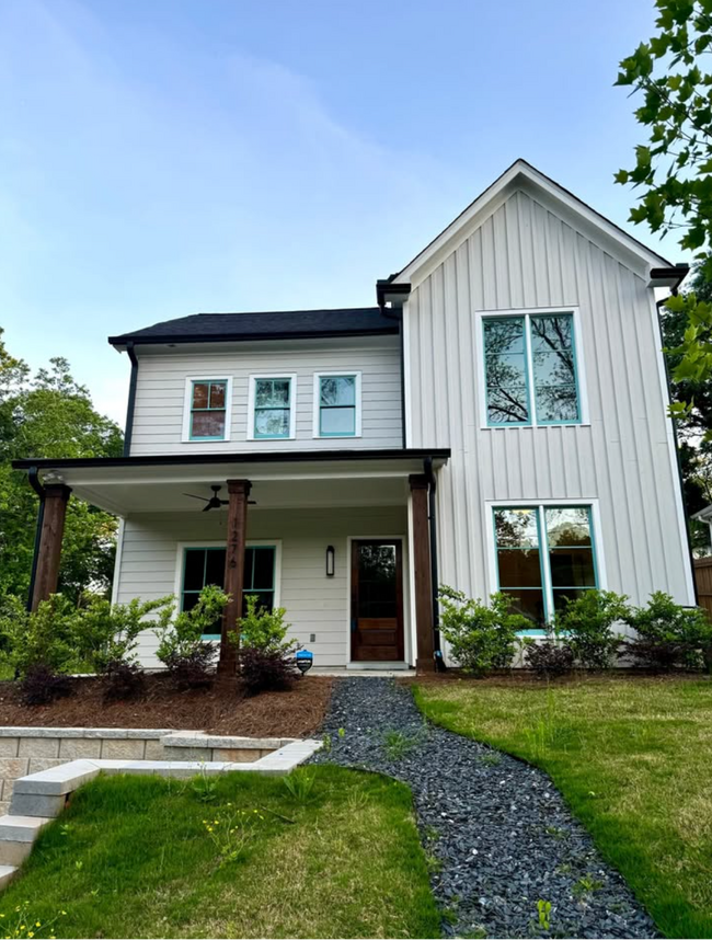 1276 Ladd St SW, Atlanta, GA 30310
