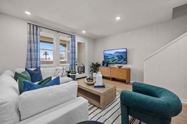 250 N Central Ave unit 36471505, Compton, CA 90220 - photo 6