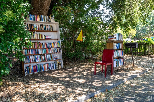 Enjoy Free Books for the Community in Menlo Park's Allied Arts District.