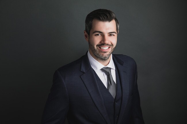Agent Photo