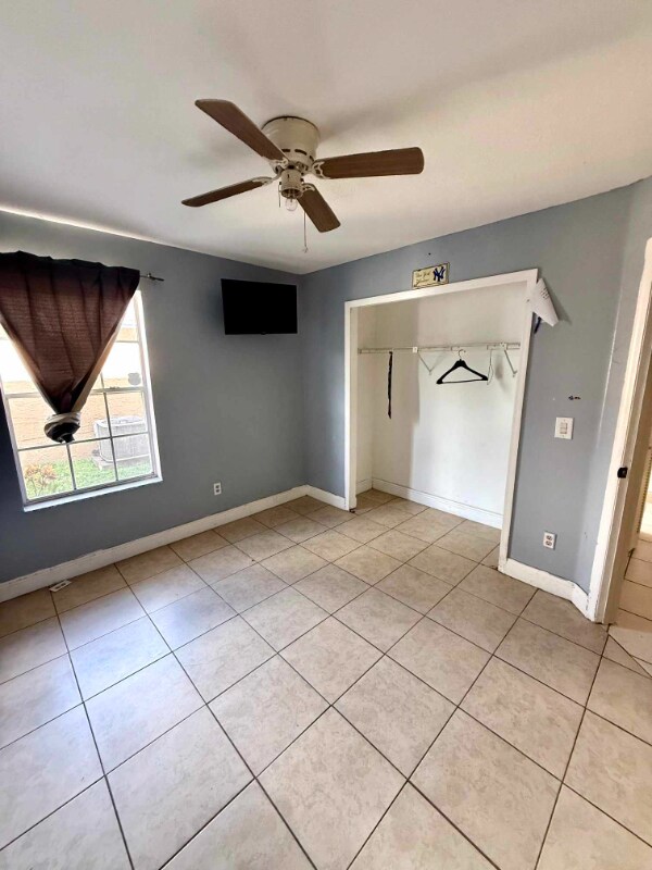 1454 Welson Rd, Orlando, FL 32837 - photo 7