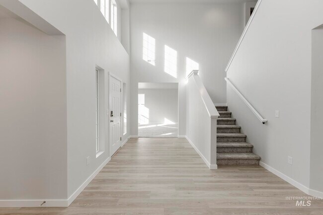 13683 Higley Ct, Caldwell, ID 83607 - photo 6