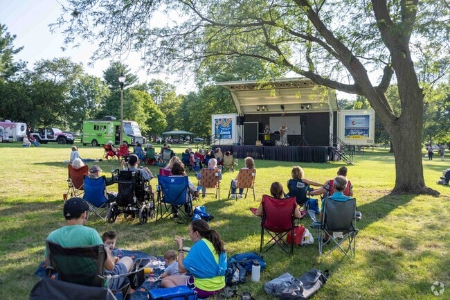 There were many who attended the Hessel Park Concert in The Park near the Sawgrass area.