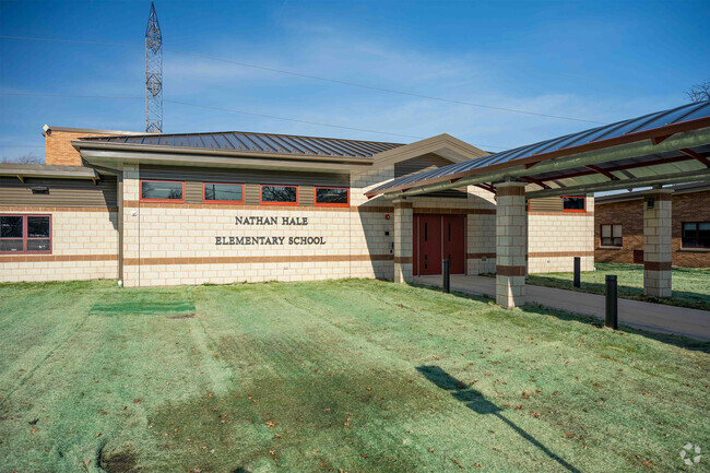 The courses at Nathan Hale Elementary School encourage critical thinking and creativity.