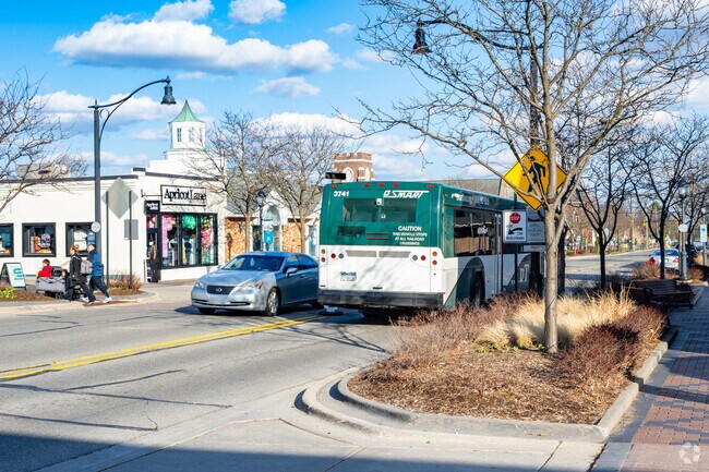 The SMART bus service is available in and around the greater Farmington community.