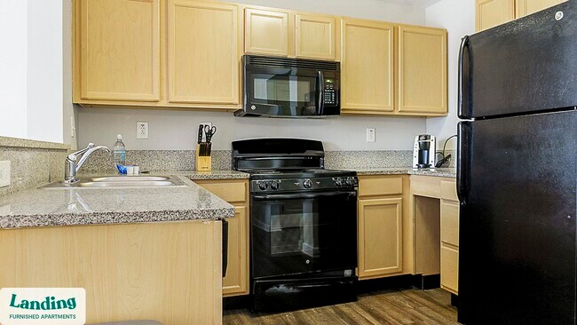 335 W 9th St unit 430, Indianapolis, IN 46202 - photo 6