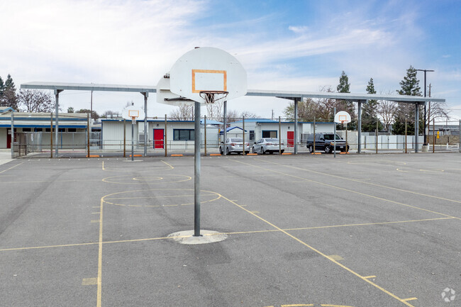 The basketball courts at Pinedale Elementary School in Fresno.